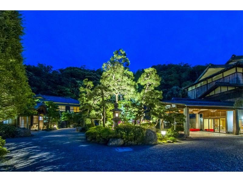 Yutouya Ryokan Toyooka  Extérieur photo