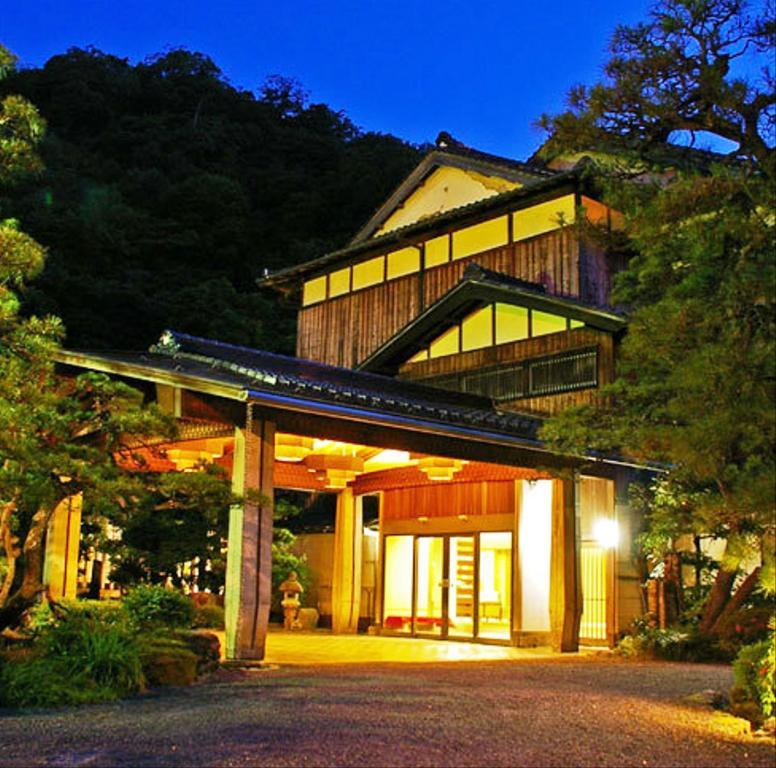 Yutouya Ryokan Toyooka  Extérieur photo