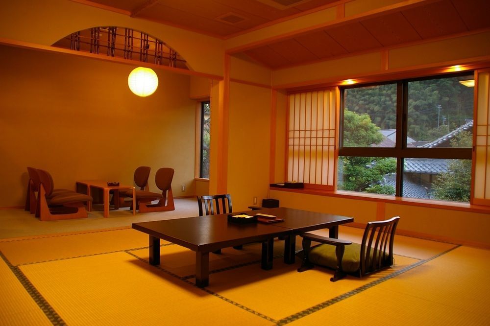 Yutouya Ryokan Toyooka  Extérieur photo