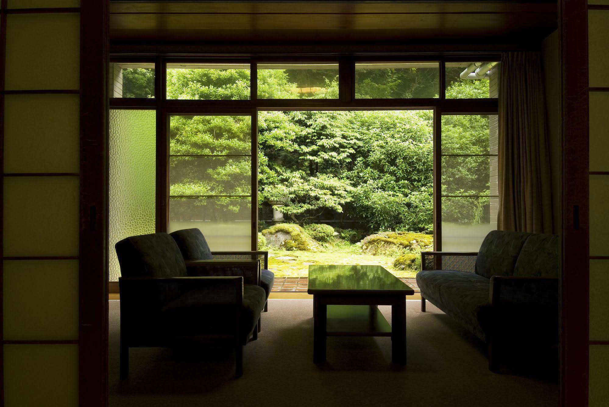 Yutouya Ryokan Toyooka  Extérieur photo